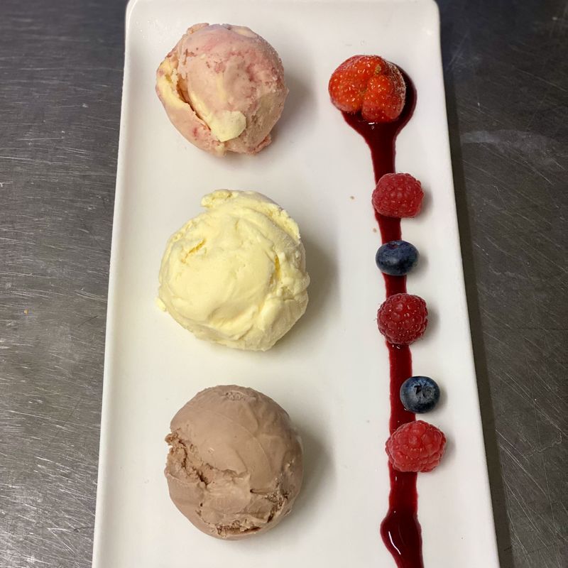 Ice cream_sorbet selection (3 scoops) £5