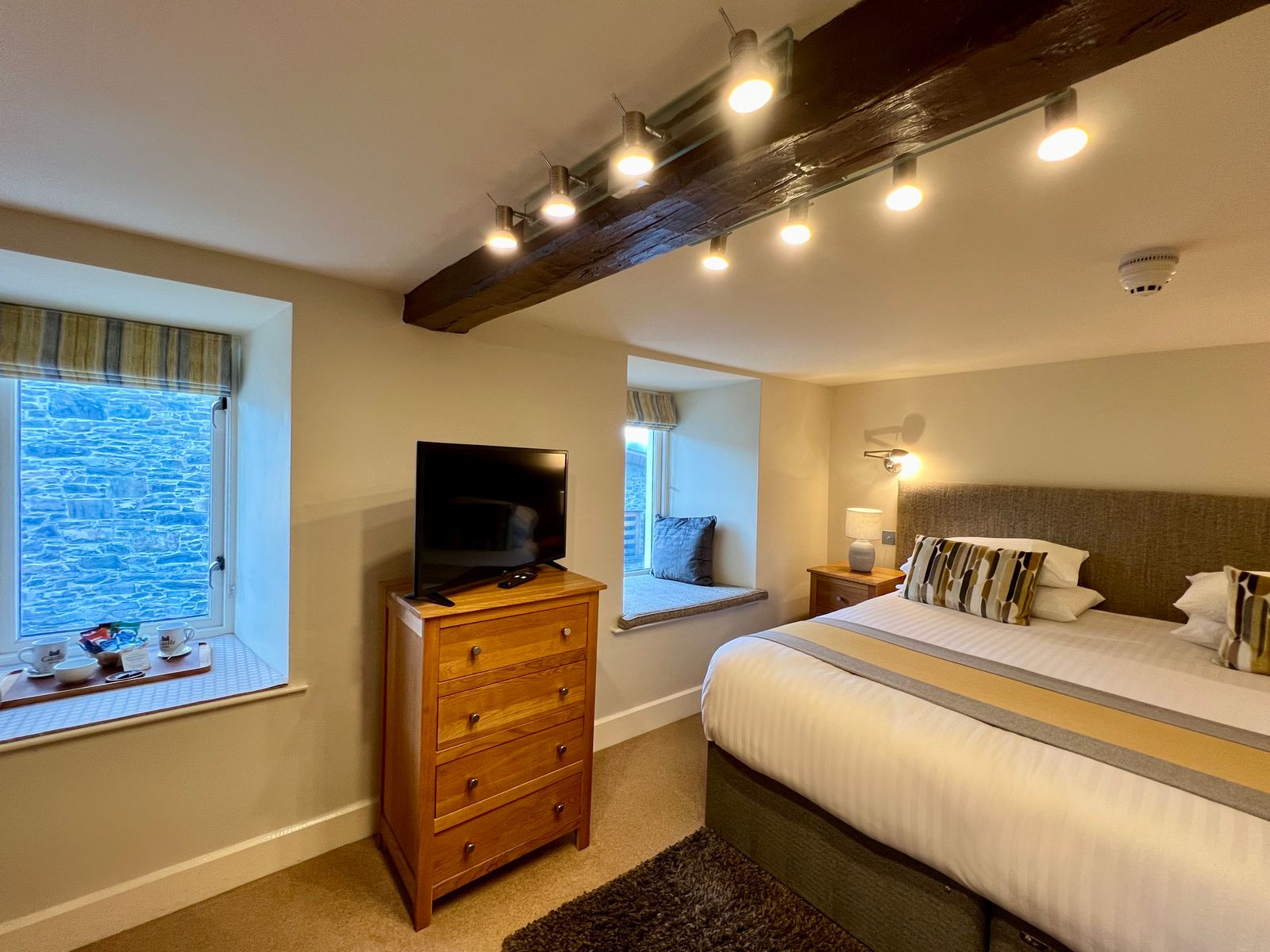 ROOM 1 Conway - Castle Cottage Inn Harlech_4